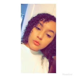 Meet your Posher, Mariana